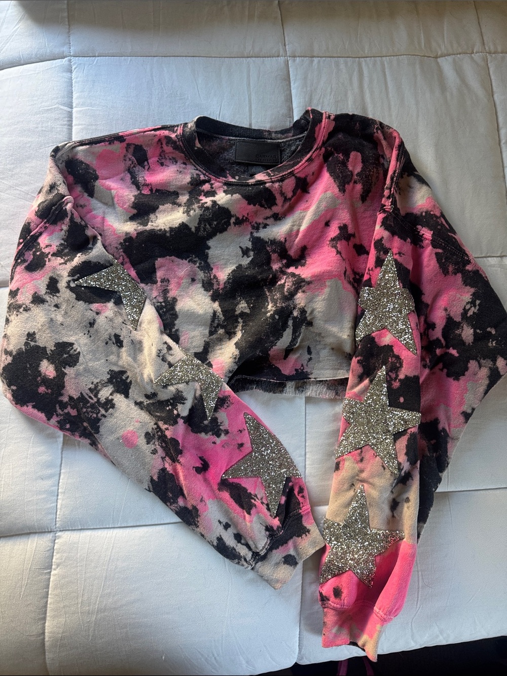 Carmar Pink Black Tie-Dye Cropped Sweatshirt with Glitter Stars